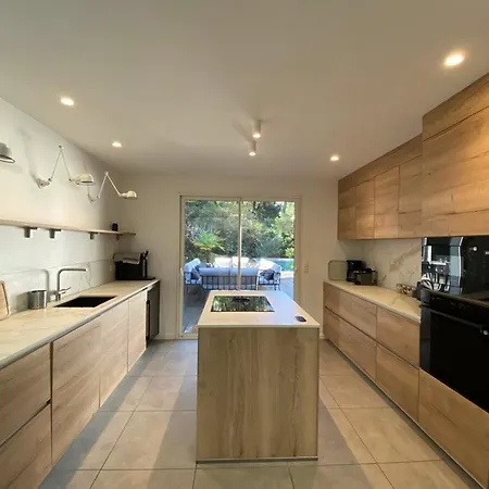 Vila Spacieuse Avec Jacuzzi Et Piscine Chauffee A Hossegor - Fr-1-413-261