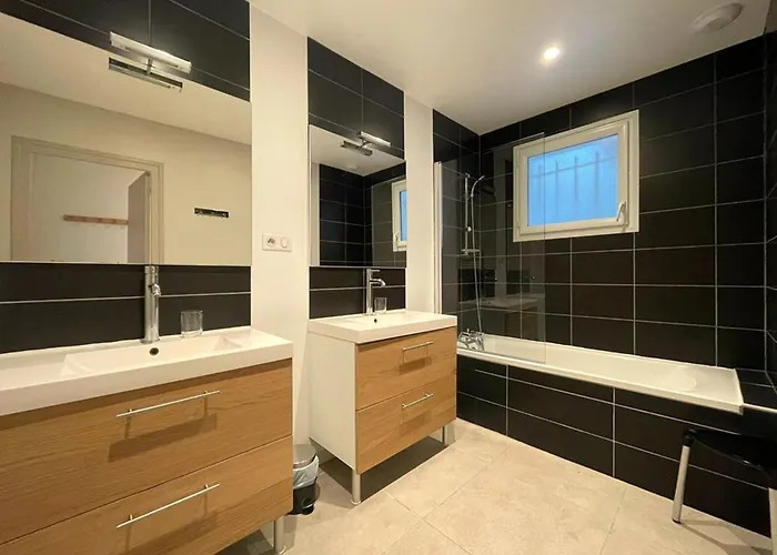 Spacieuse Avec Jacuzzi Et Piscine Chauffée à Hossegor - Fr-1-413-261 * Soorts-Hossegor