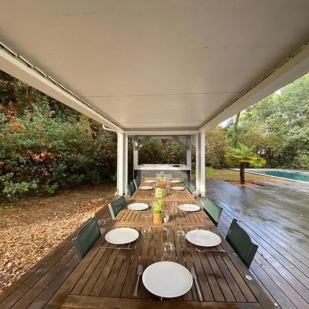 Spacieuse Avec Jacuzzi Et Piscine Chauffee A Hossegor - Fr-1-413-261 Villa