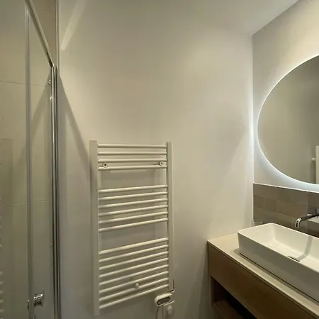 Spacieuse Avec Jacuzzi Et Piscine Chauffee A Hossegor - Fr-1-413-261